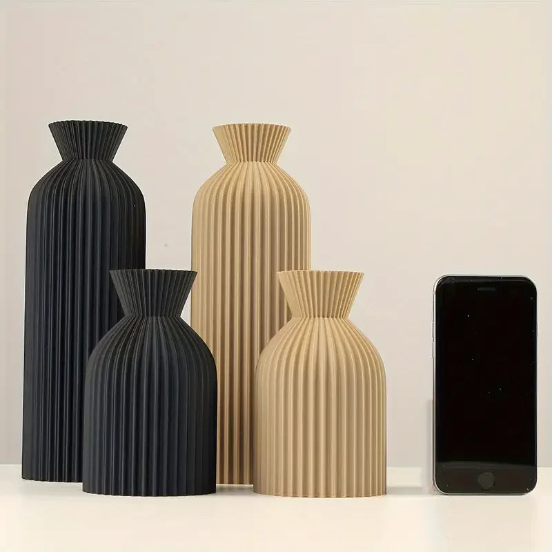 Elegant Black Plastic Vase – Boho Chic Home & Office Decorative Centerpiece