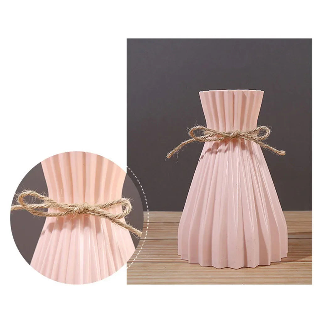 Creative Origami Vase – Modern Folding Plastic Flower Vase for Dry Arrangements