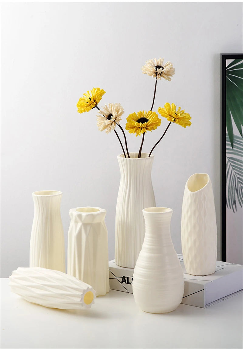 Nordic Plastic Vase – Small Modern Flower Pot for Home & Living Room Decor