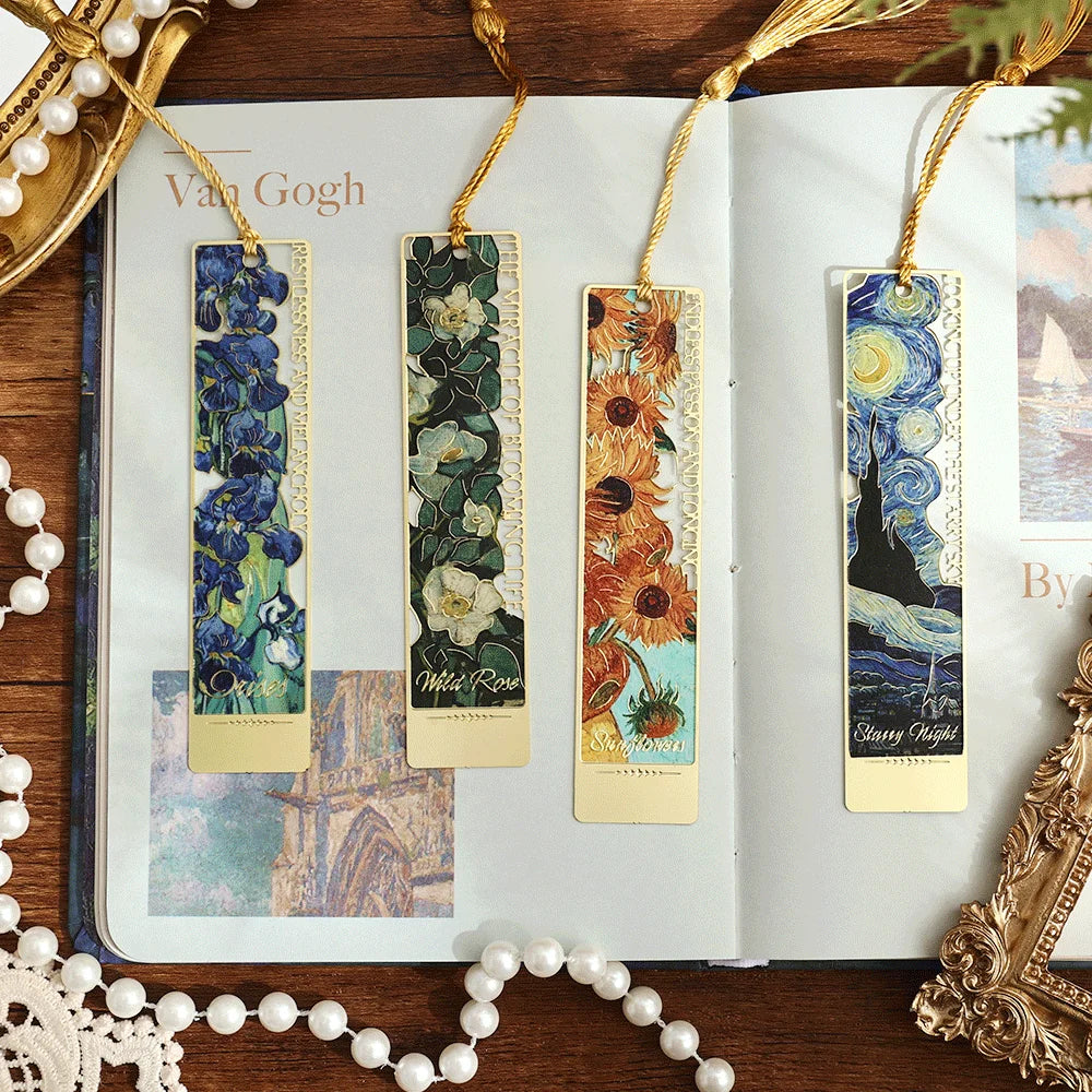 Hollow Metal Flower Bookmark – Sunflower, Iris & Rose Design for Book Lovers