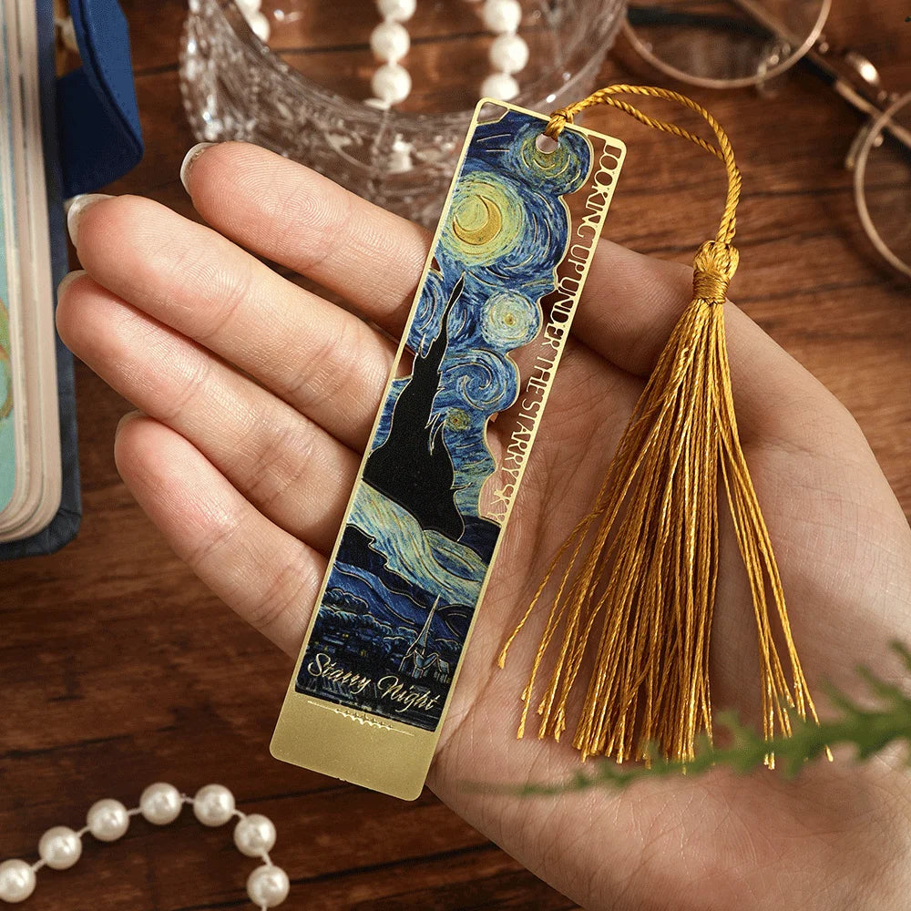 Hollow Metal Flower Bookmark – Sunflower, Iris & Rose Design for Book Lovers